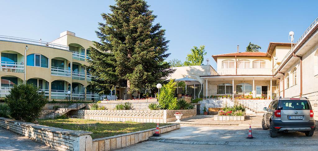 Hotel Diamond Balchik Exterior foto