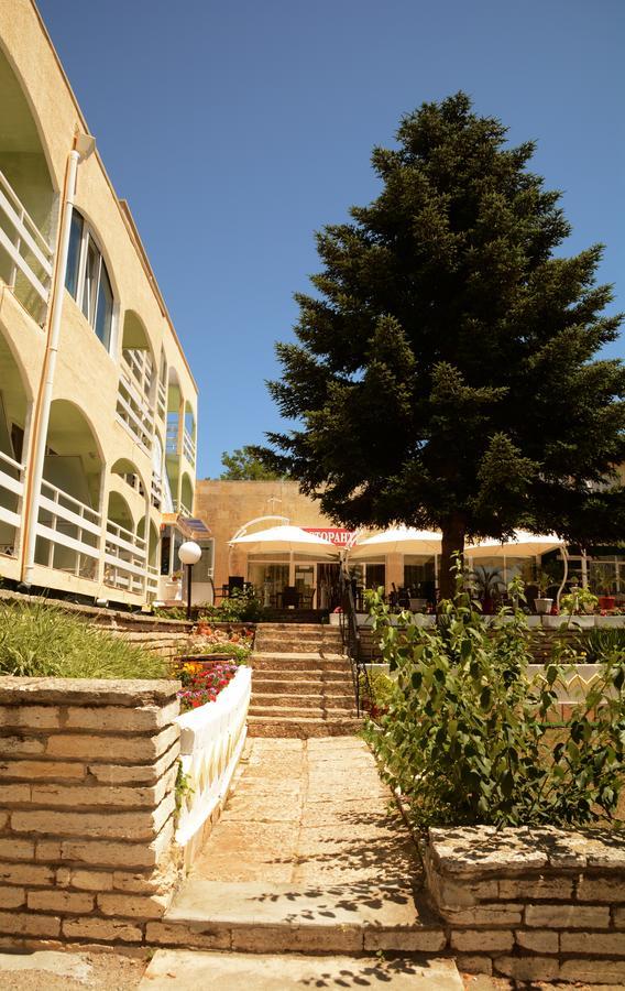 Hotel Diamond Balchik Exterior foto