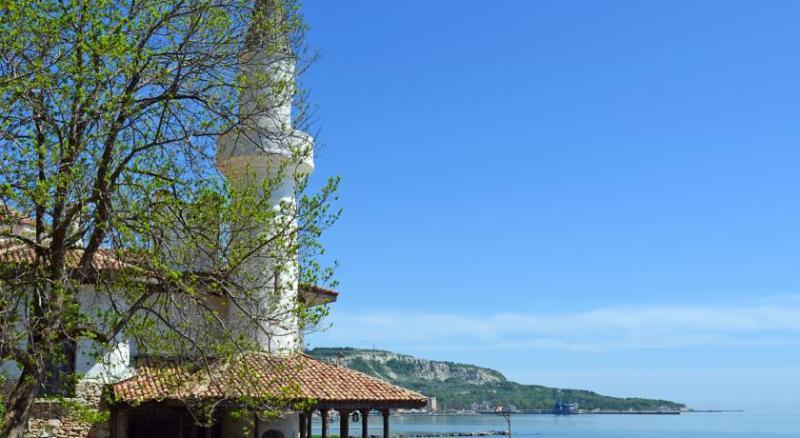 Hotel Diamond Balchik Exterior foto